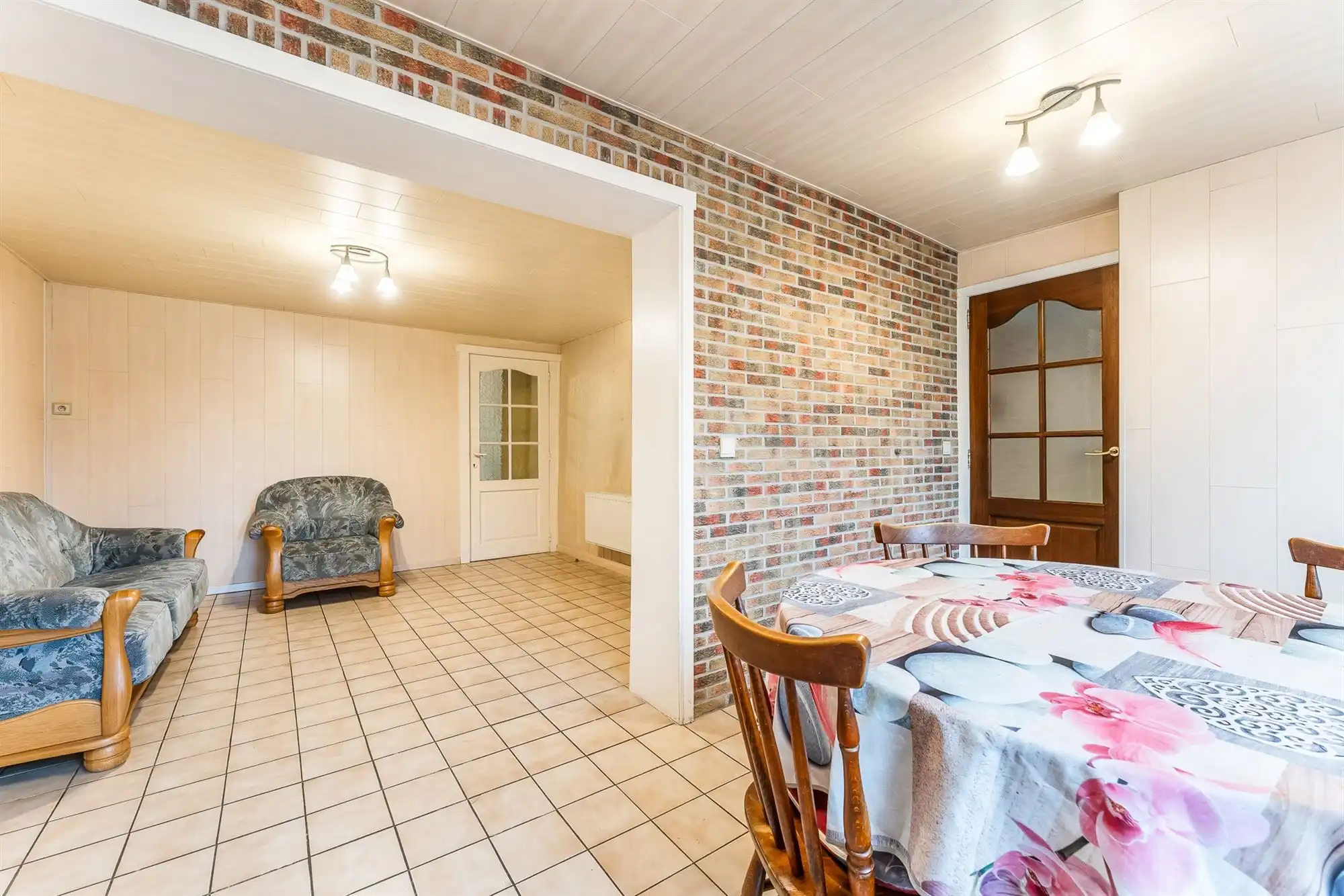 TOFFE WONING MET GARAGE VLAKBIJ CENTRUM foto 4