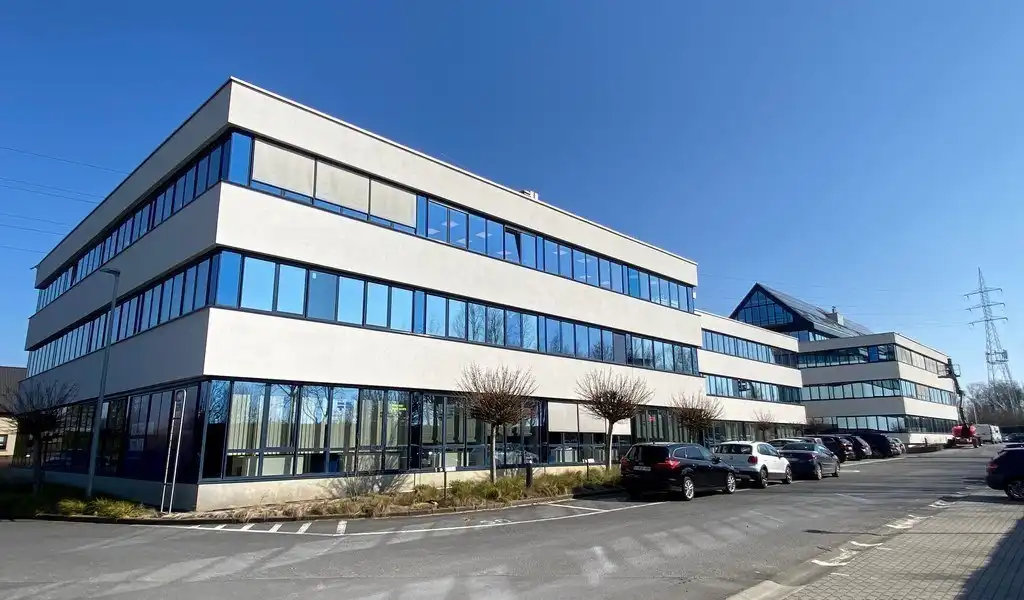 Kantoren te huur in Sluispark aan R4 in Merelbeke foto {{pictureIndex}}