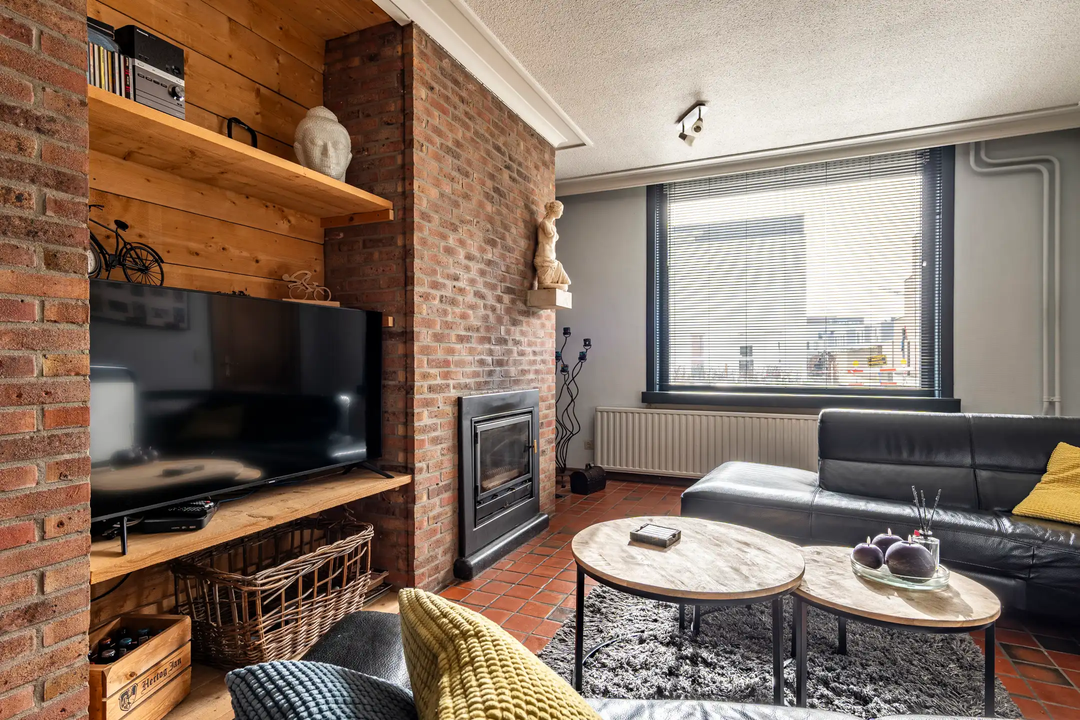 Handelswoning in centrum Weelde op 1.090 m² grond foto 6