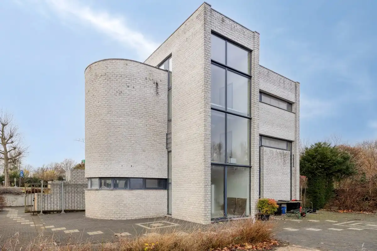 Tuinbouwcentrum met ruime woning op een perceel van 4,26 hectare foto 6