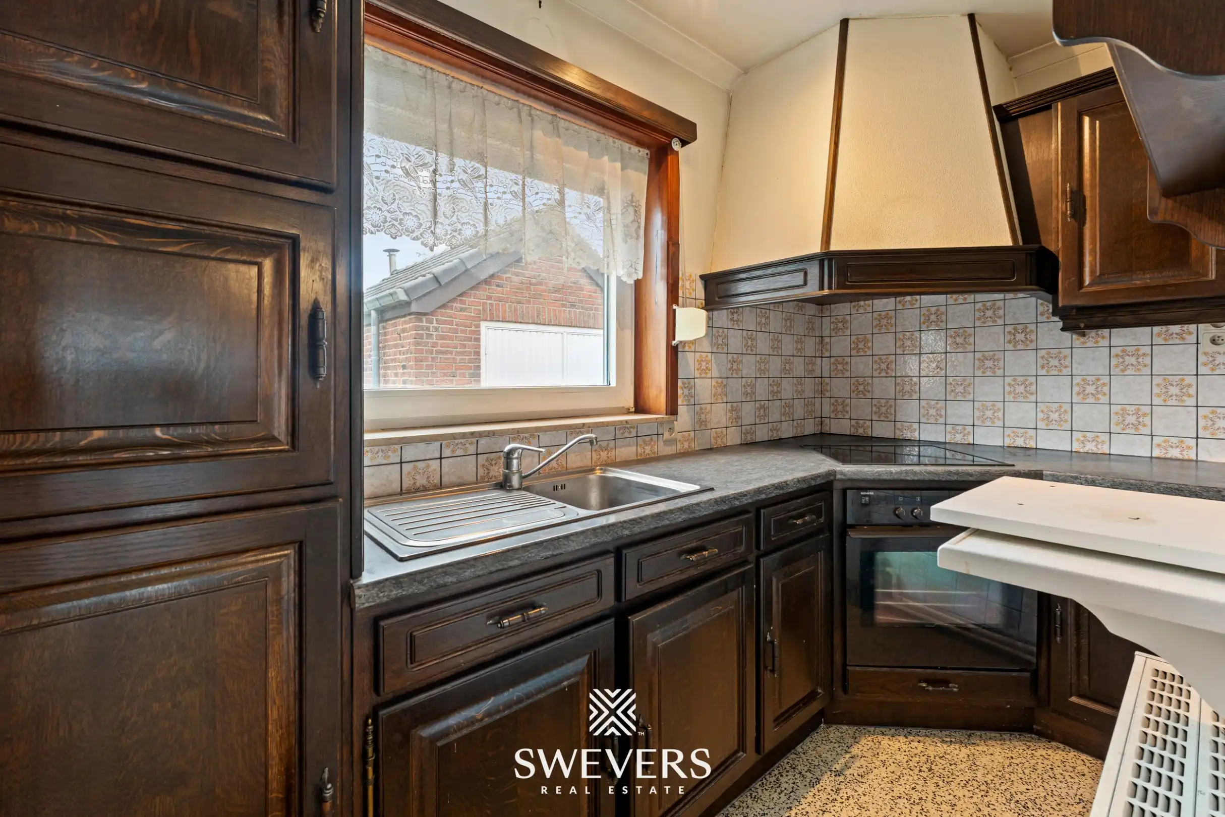 Renovatieparel met tuin in Landen  foto 14