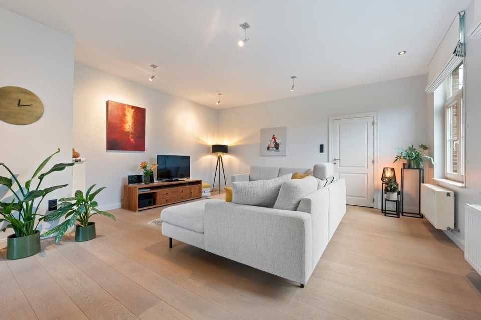 PRACHTIGE PASTORIJWONING MET DUBBELE GARAGE IN SINT-TRUIDEN foto 13