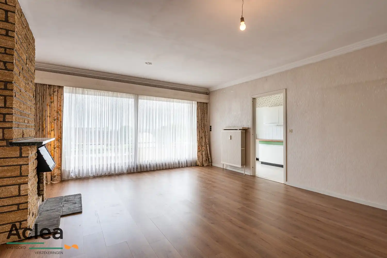 Ruim opgefrist appartement in centrum Eeklo foto 2