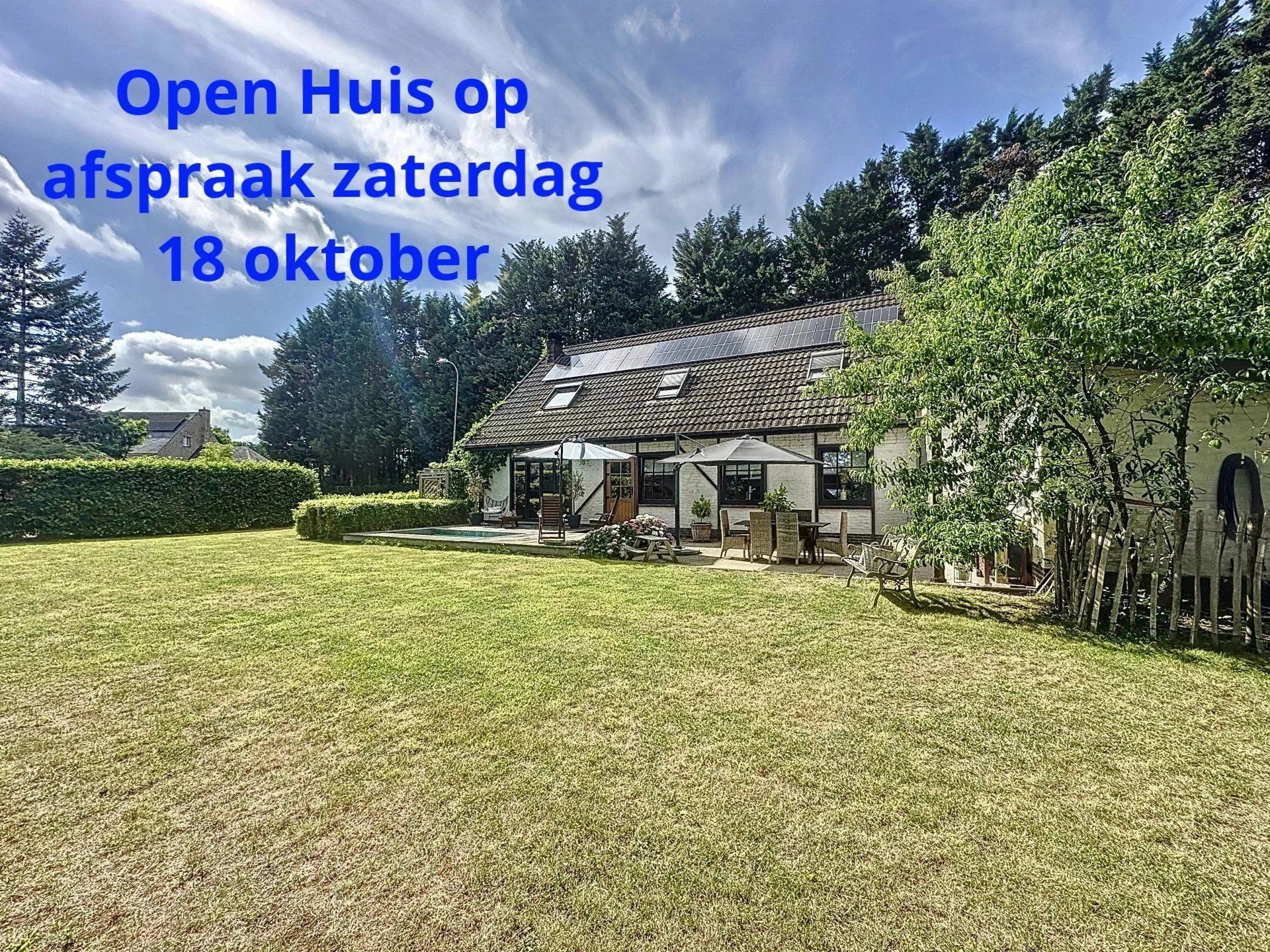 Volledig gerenoveerde villa in de Europese wijk. foto 2
