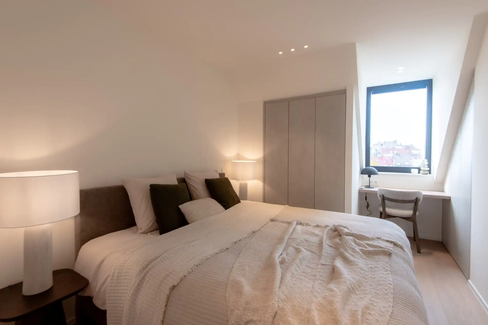 Afgewerkt nieuw duplex dakappartement met zijdelings zeezicht in het centrum van Knokke foto 16