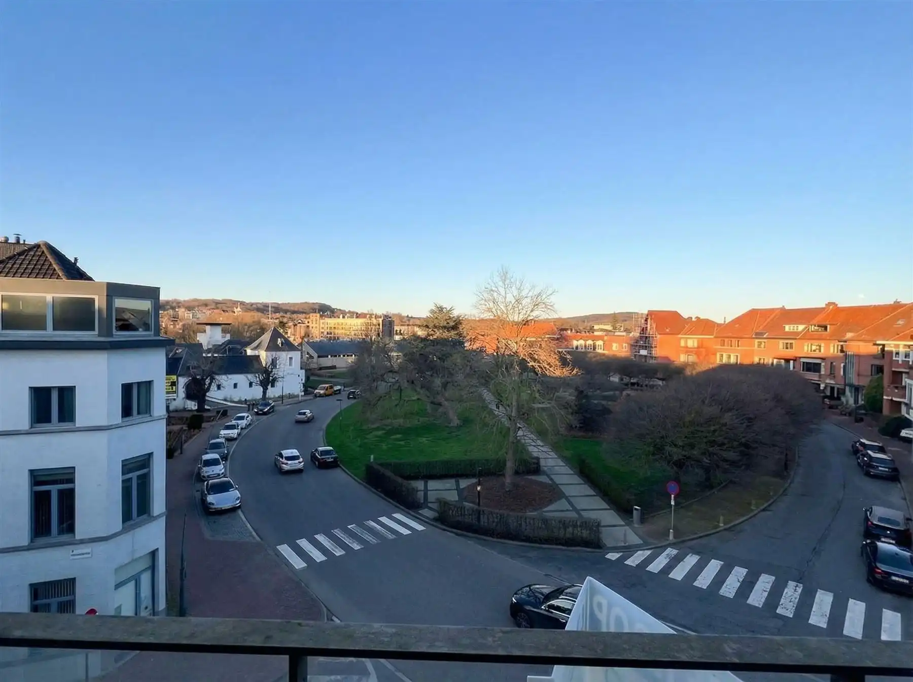 Charmant appartement met mooi zicht op het Mouroitplein foto 2