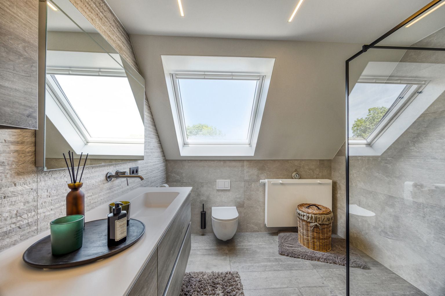 MOOIE, STIJLVOLLE WONING MET TUIN IN LINTER foto 19