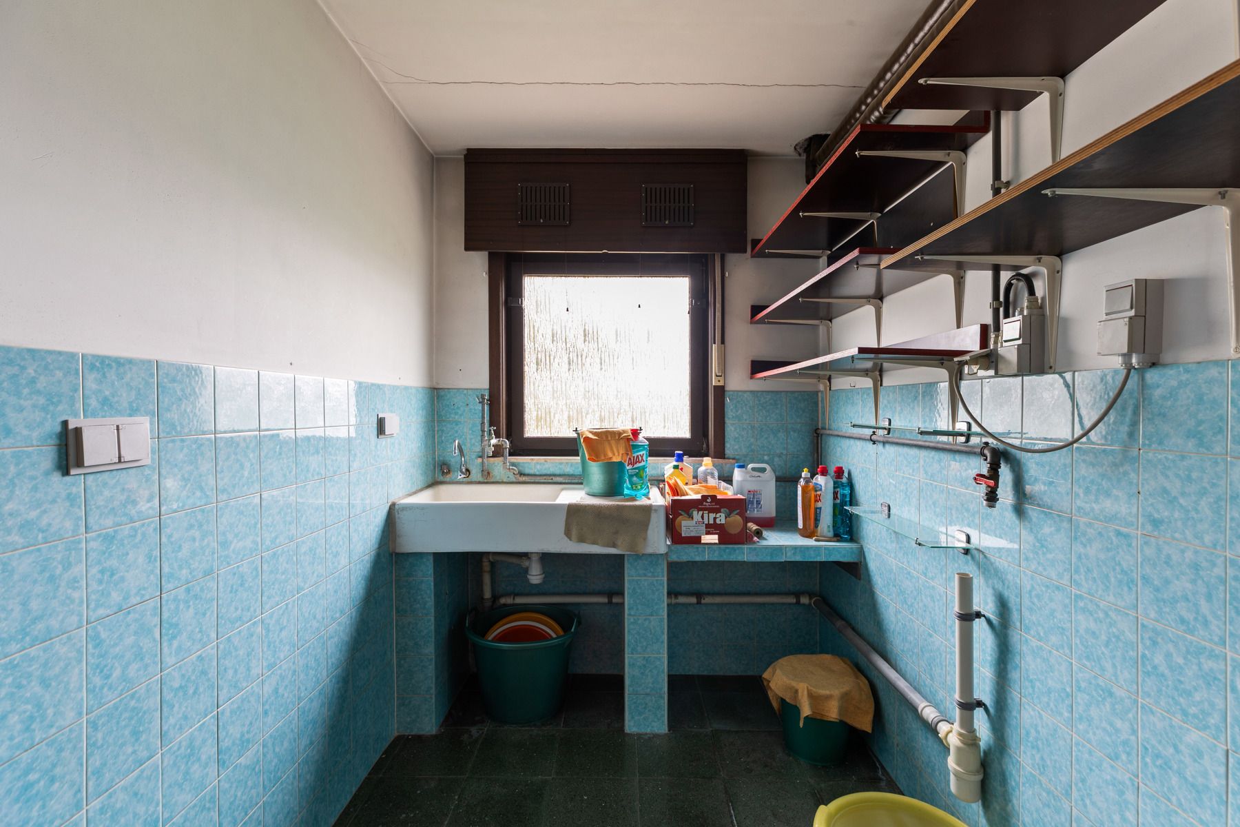 Te renoveren woning in een residentiële wijk foto 12