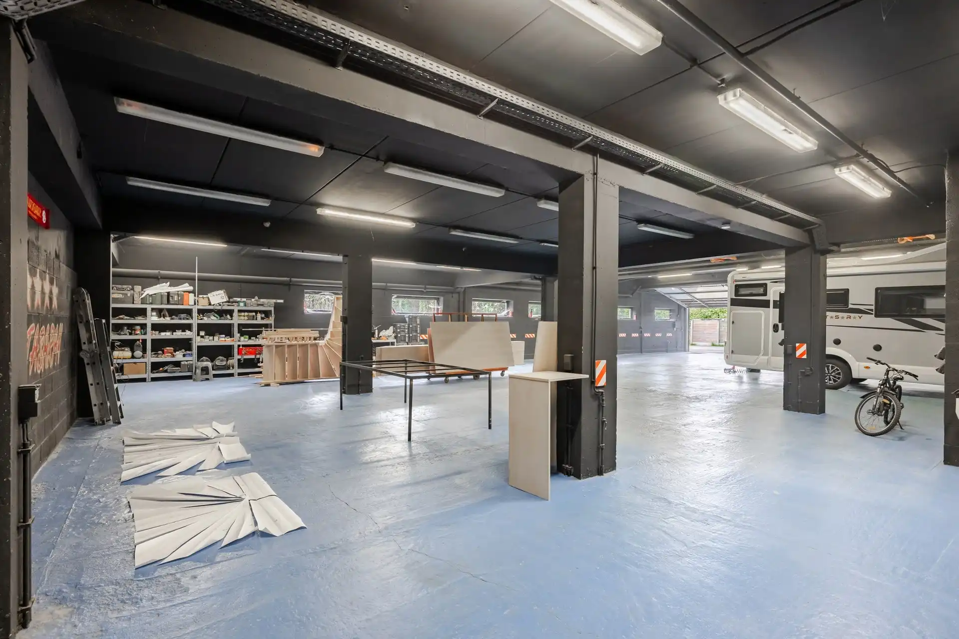 Veelzijdig handelspand met toonzaal, atelier en ruime woonst - Okegem foto 29