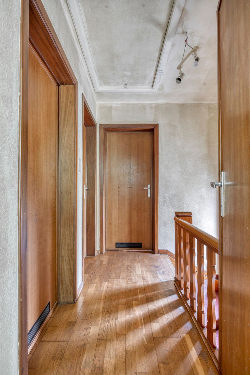TOTAALRENOVATIE aan ingang Heverlee bos. foto 8