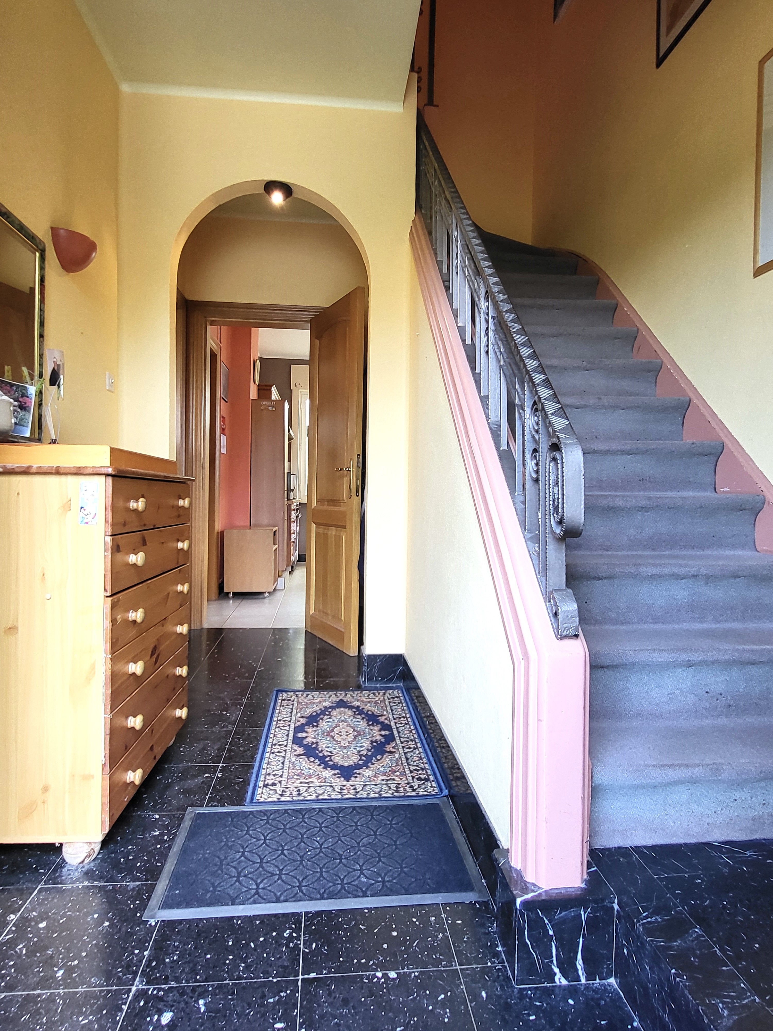 Charmante open bebouwing op 488m² met mooie aangelegde tuin.  foto 9