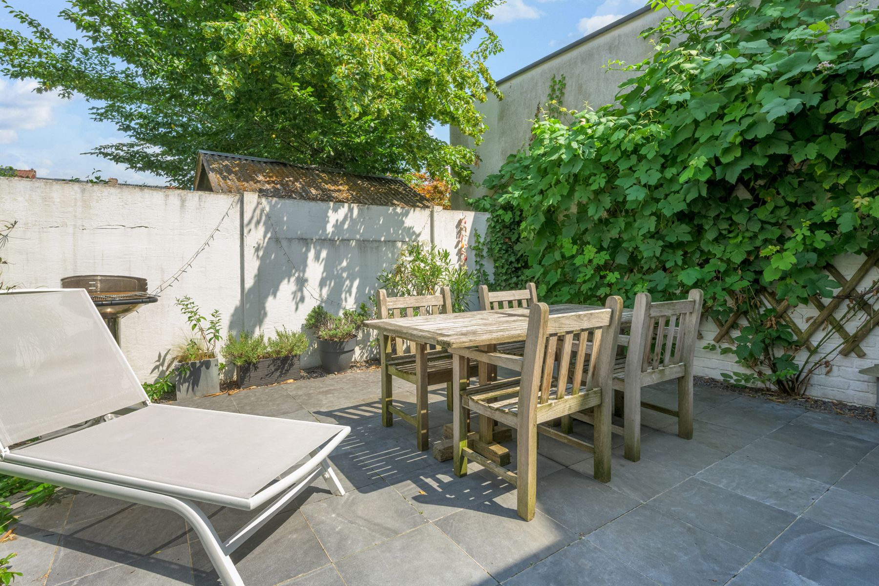 Perfect onderhouden woning met ruim groenterras foto 24