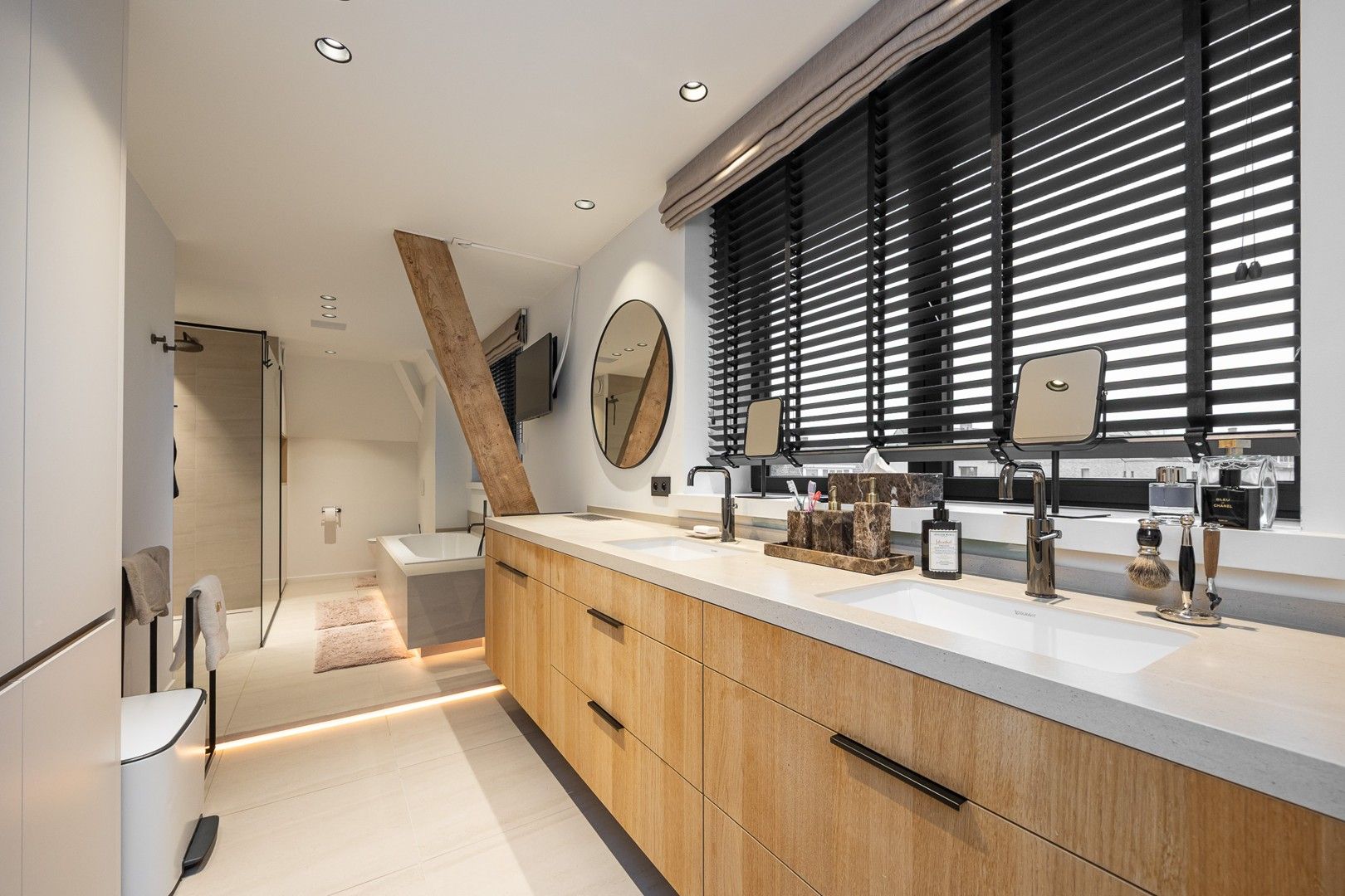 VILLA MET 6 SLAAPKAMERS foto 13