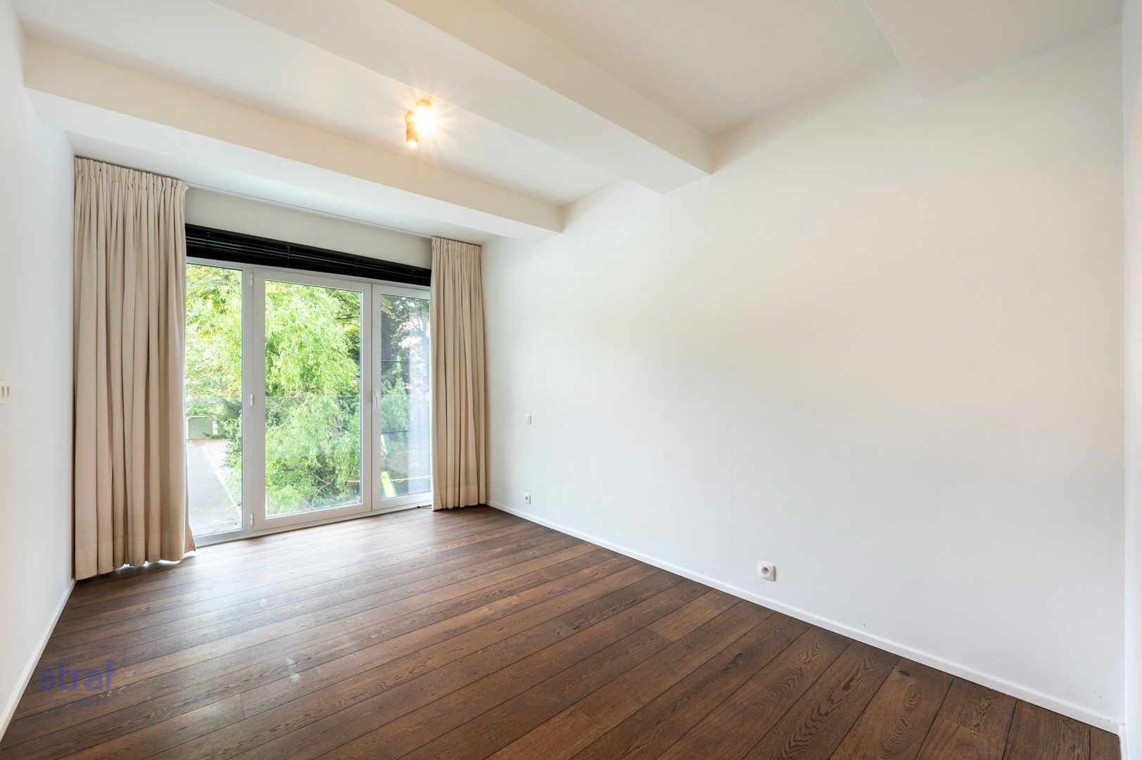 2 slaapkamer appartement (117m2) met groot terras foto 10