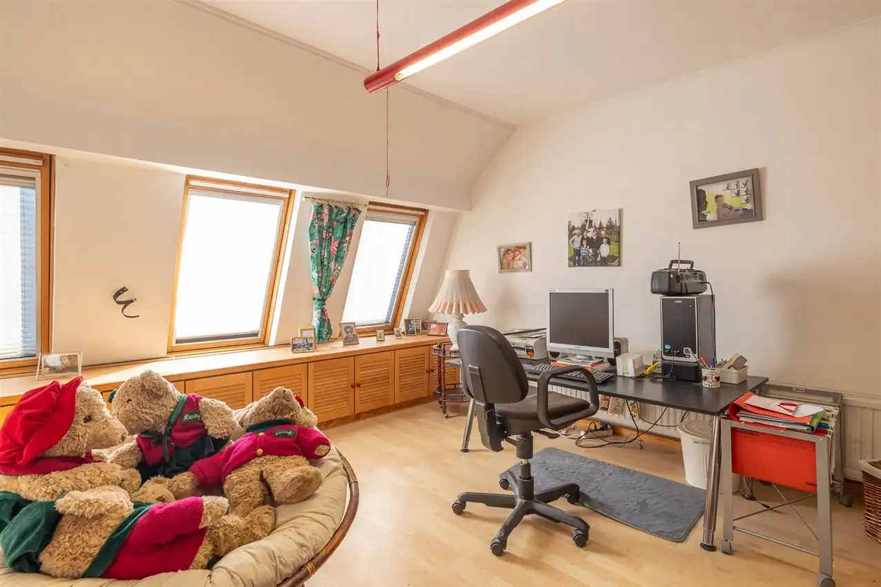 Ruime gezinswoning in het hartje van Scherpenheuvel foto 21