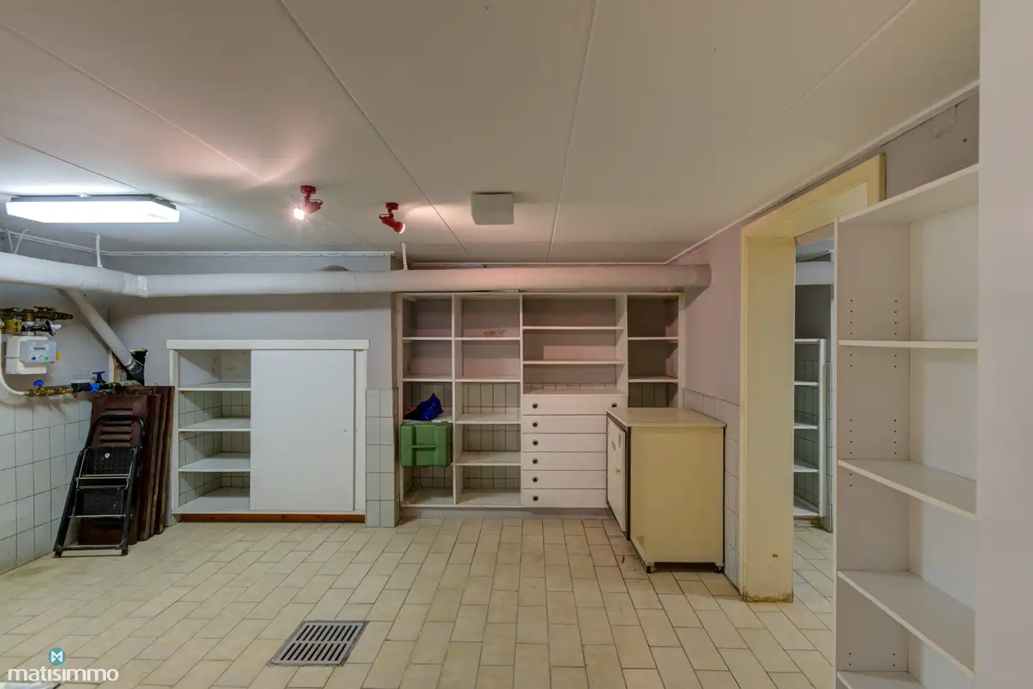 RIANTE VILLA MET CHARMANTE UITSTRALING ALS LANDHUIS OP ZEER RUIM PERCEEL IN WELLEN foto 37