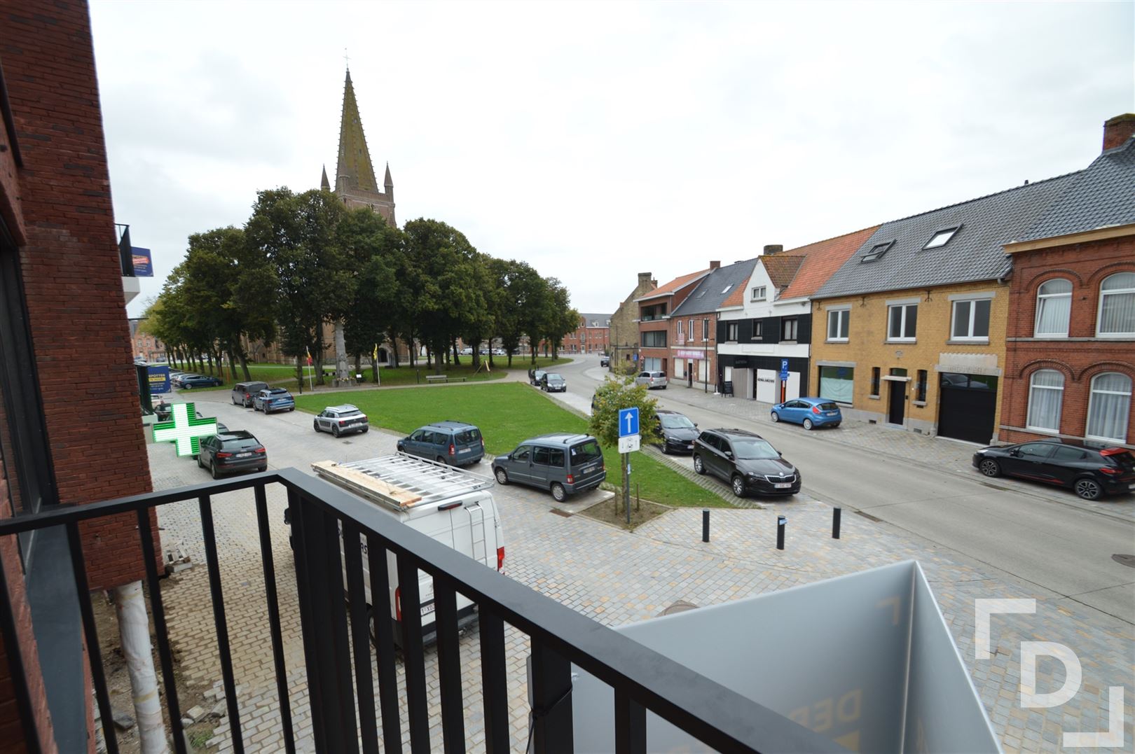 Energiezuinige en ruime nieuwbouwappartement te huur in centrum Langemark! foto 12