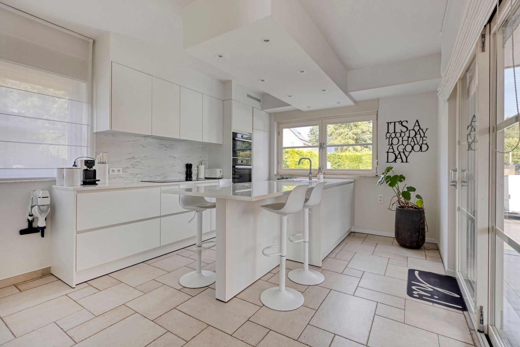 Vrijstaande en instapklare woning in Opoeteren foto 10