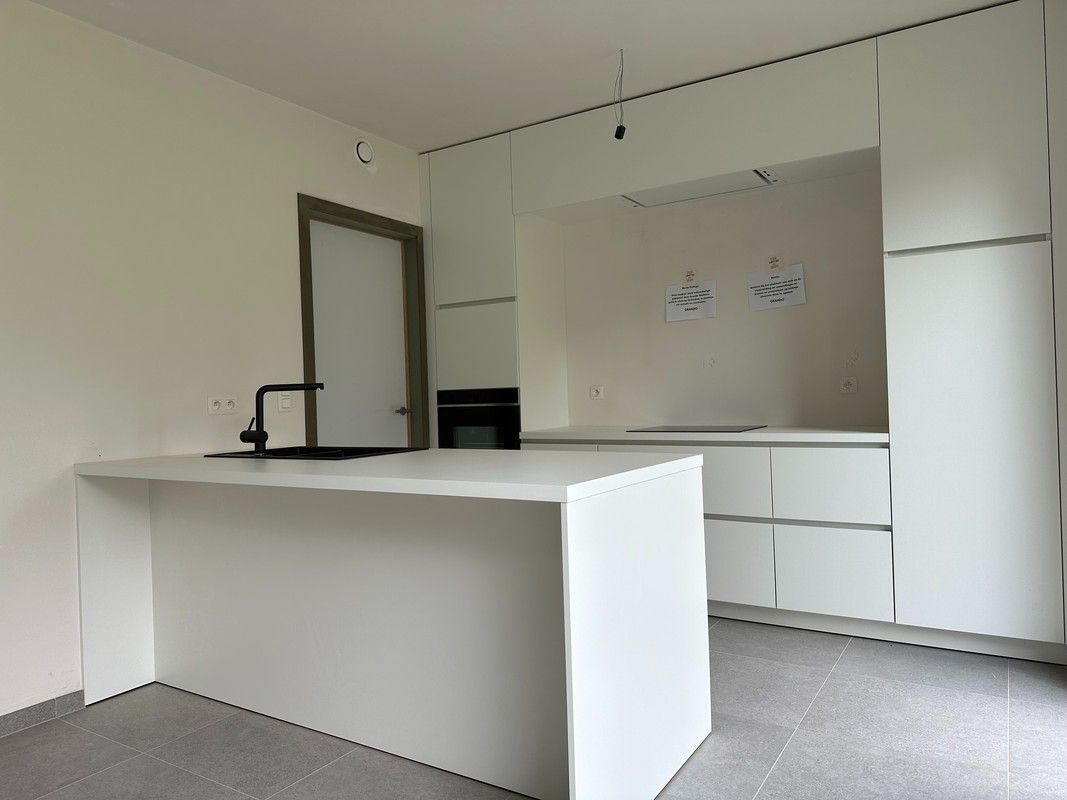 Hectaar bouwt 2 moderne nieuwbouwwoningen met hedendaags comfort te Puurs- Sint- Amands. foto 5