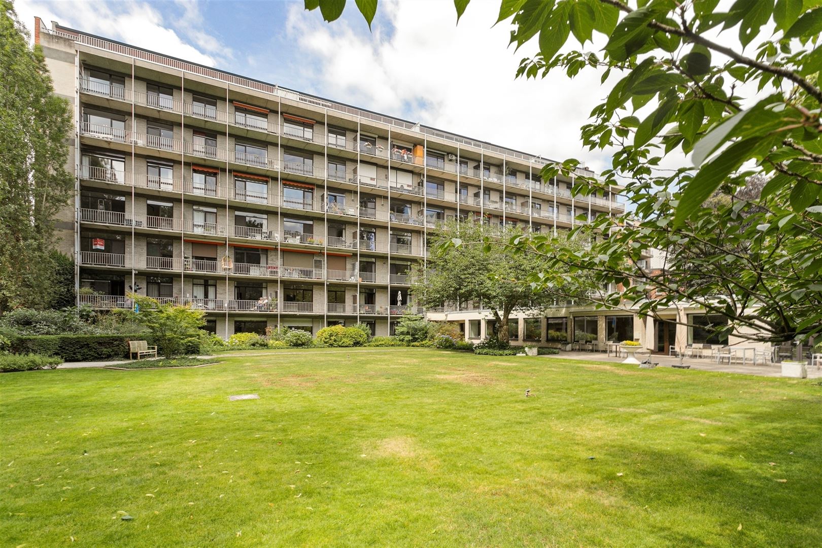 1 slaapkamer appartement met prachtig uitzicht op binnentuin foto 1