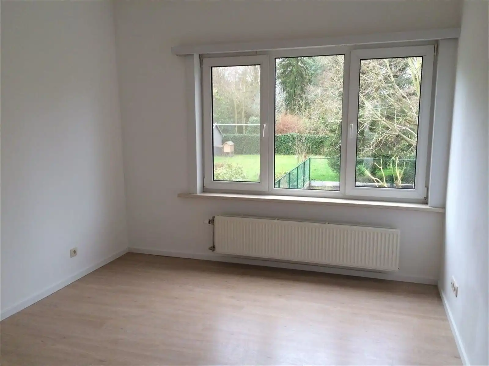 Gelijkvloers duplex met grote tuin | 3 slpk | privatieve inpandige garage  foto 5