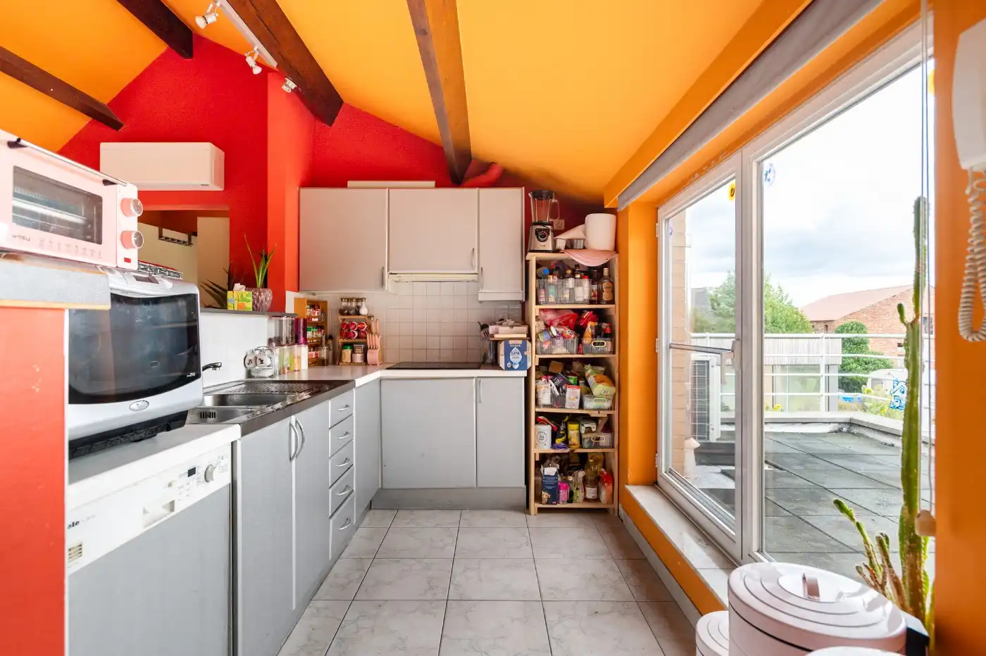 Ruime, instapklare woning met 3 à 4 slpk., garage en tuin - momenteel ingericht als 2 aparte woonunits foto 20