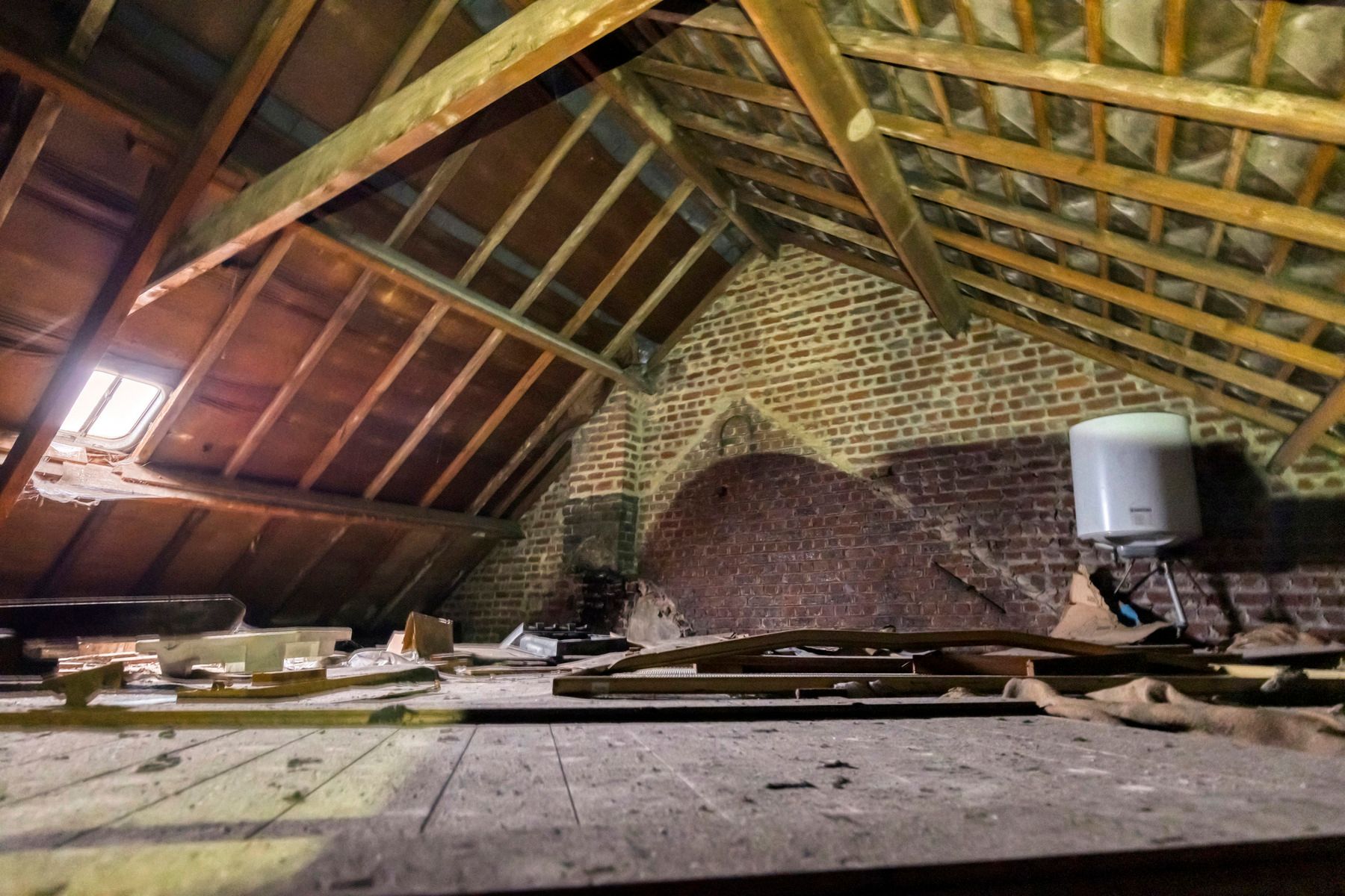 Woning met loods/grote garage en veel potentieel! foto 22