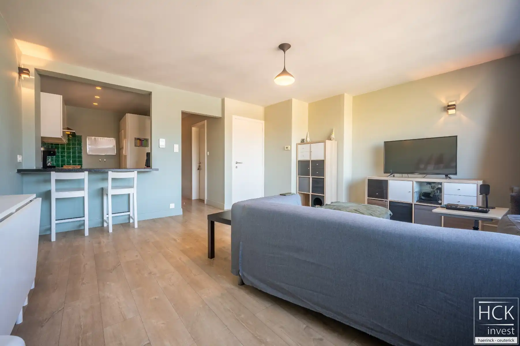 DEINZE - Instapklaar appartement met 2 SLPK en moderne afwerking foto 6