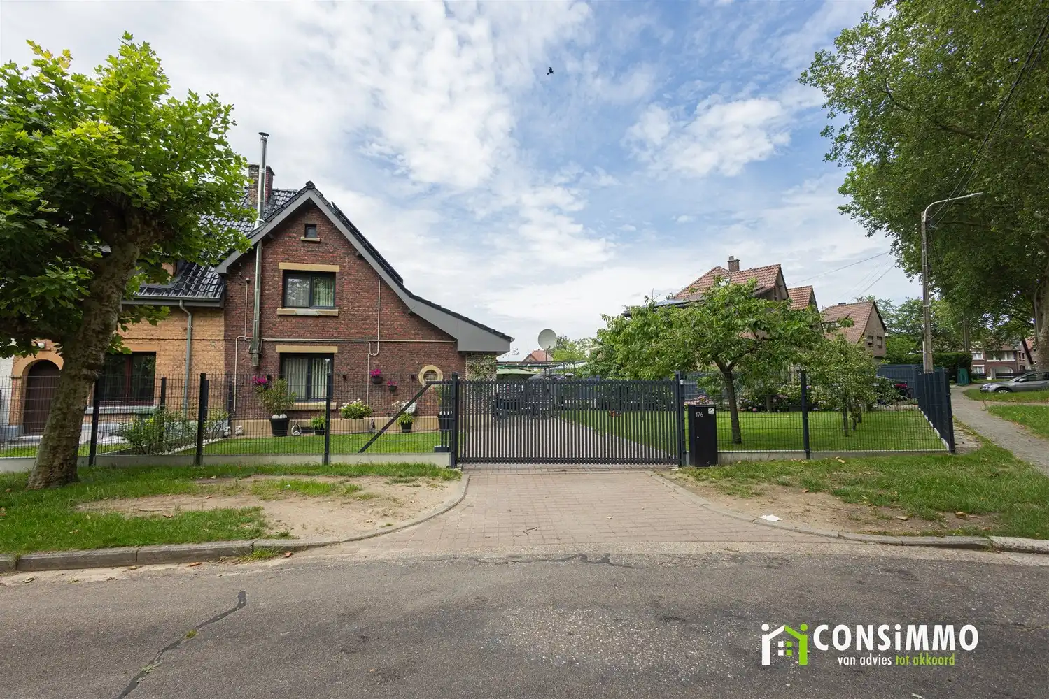 Gerenoveerde mijnwoning in de tuinwijk van Waterschei foto 4