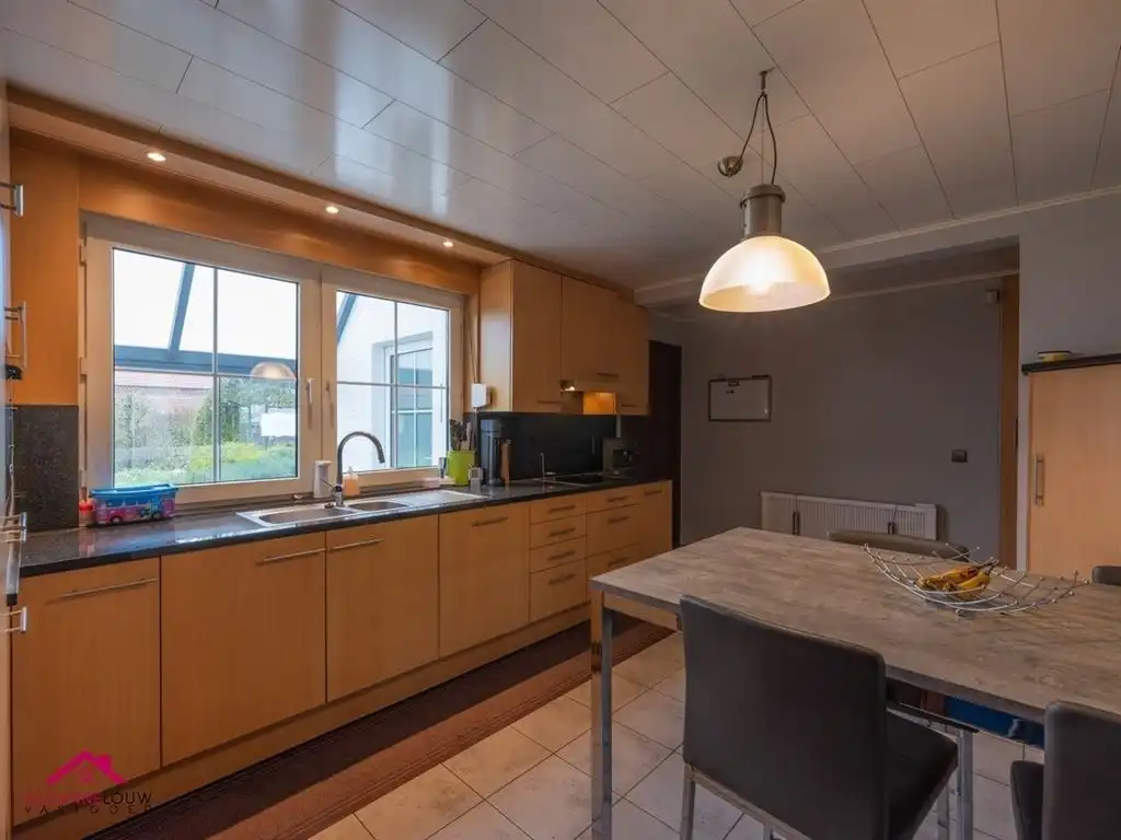 Charmante vrijstaande woning foto 28