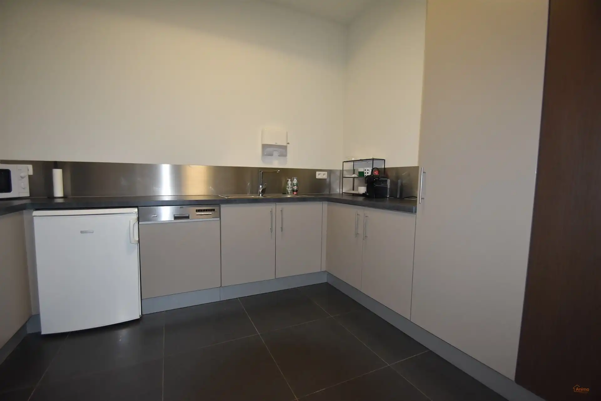 Winkelruimte foto 10