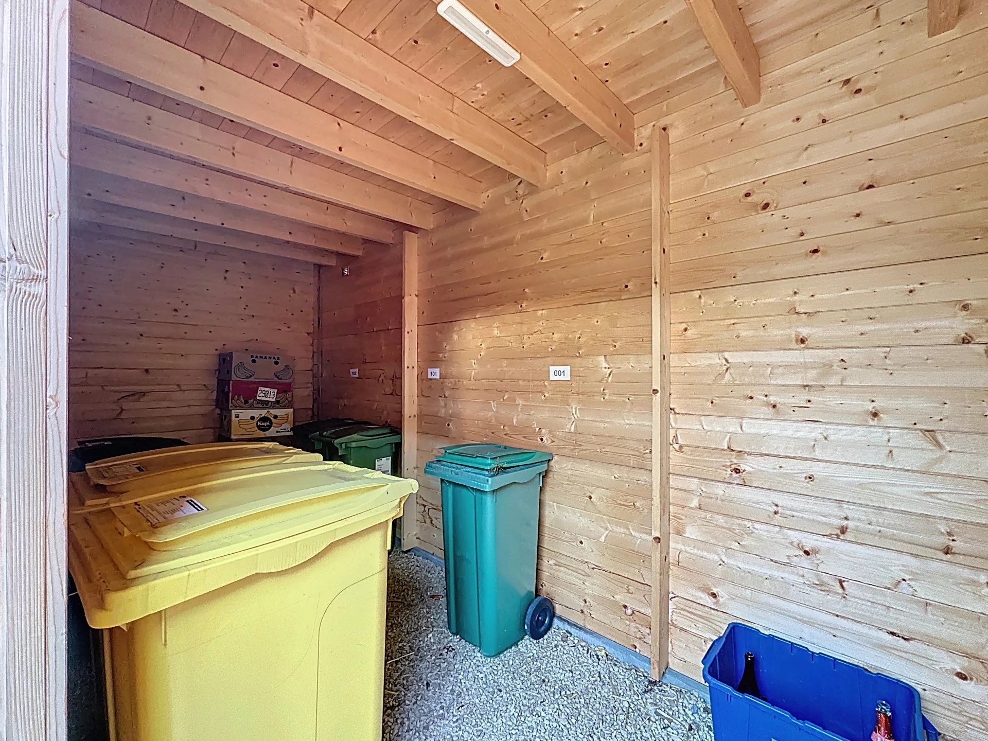 Modern en ruim appartement met 2 slaapkamers, staanplaats, berging en terras foto 17