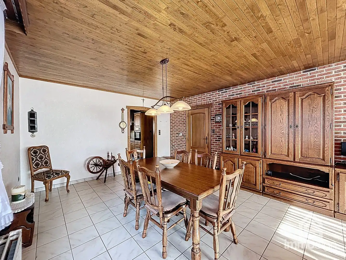 Charmante en ruime gezinswoning te Hamont met 3 slaapkamers op perceel van 11a07ca! foto 8