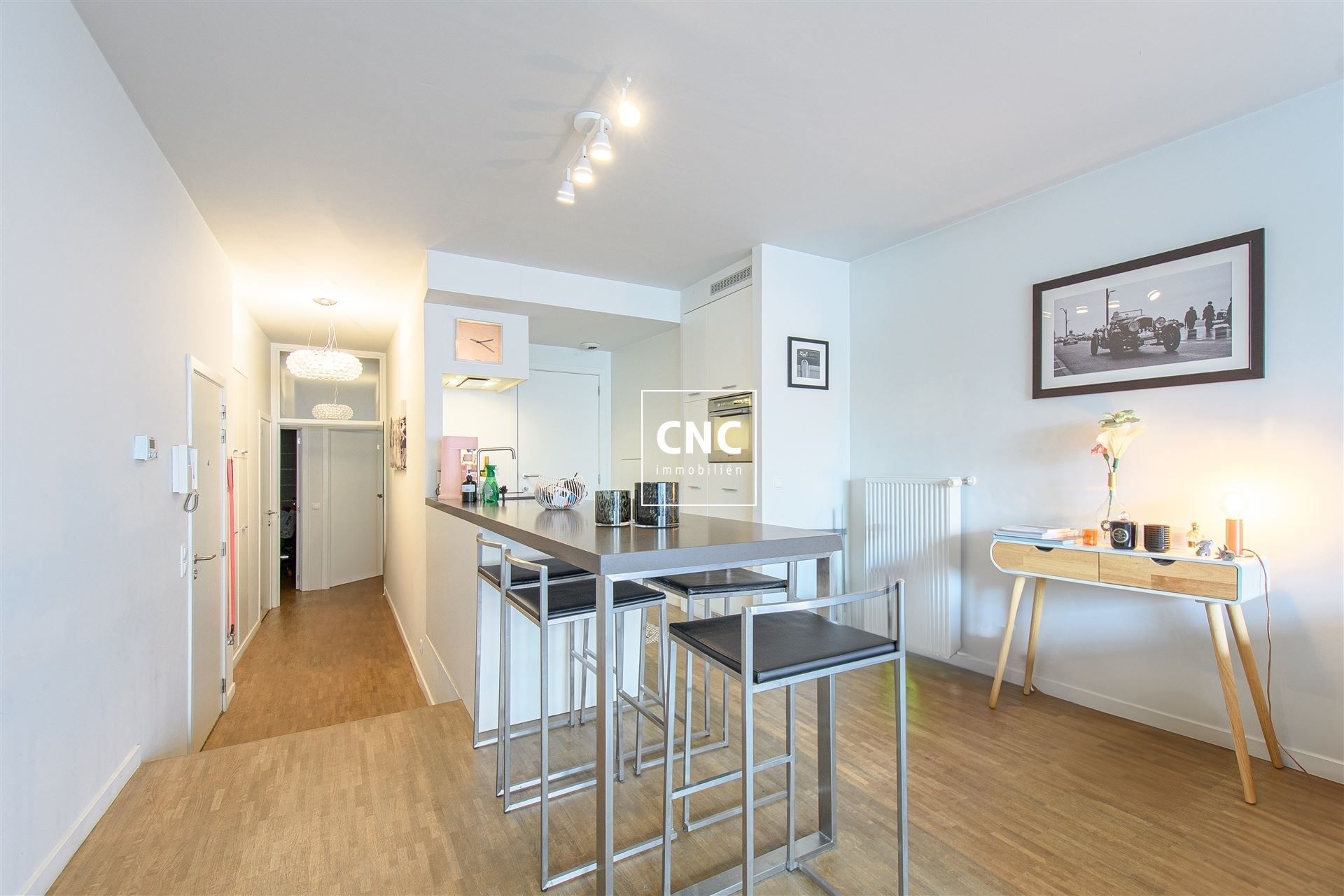 Gelijkvloers appartement met zonnige tuin nabij het centrum
 foto 3