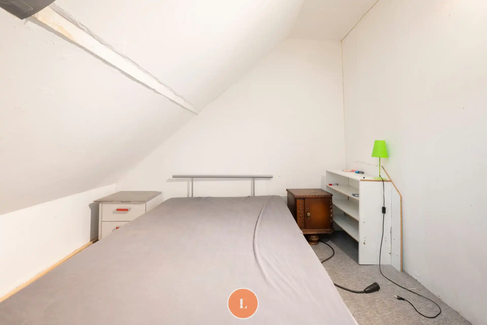 Te renoveren woning met 4 slaapkamers, stadstuin in doodlopende straat foto 11