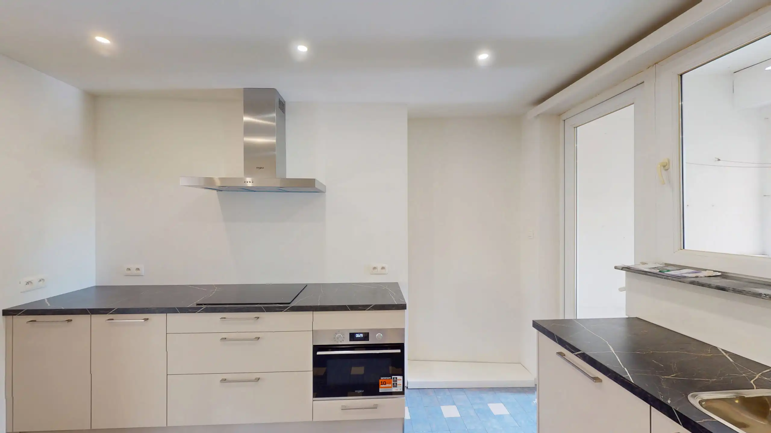 ANTWERPEN-CENTRUM - Ruim appartement  foto 4