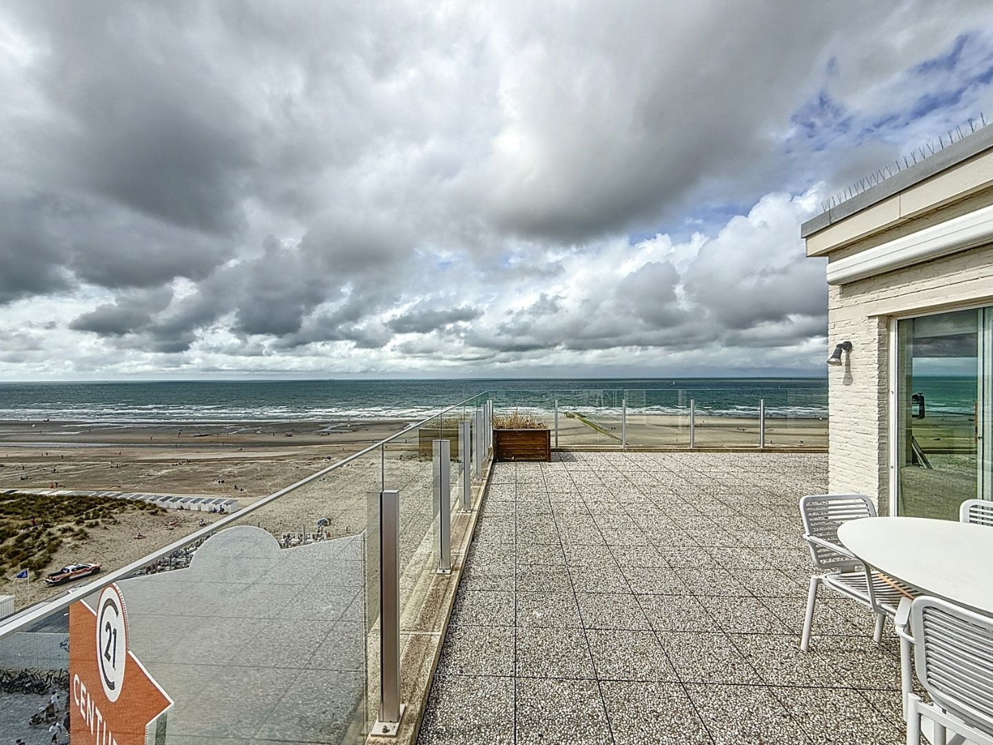 Penthouse met fantastisch uizticht te Nieuwpoort foto 18