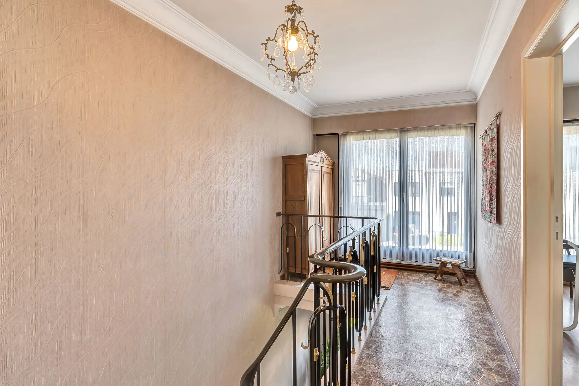Gezellige woning met grote tuin in Deinze foto 8