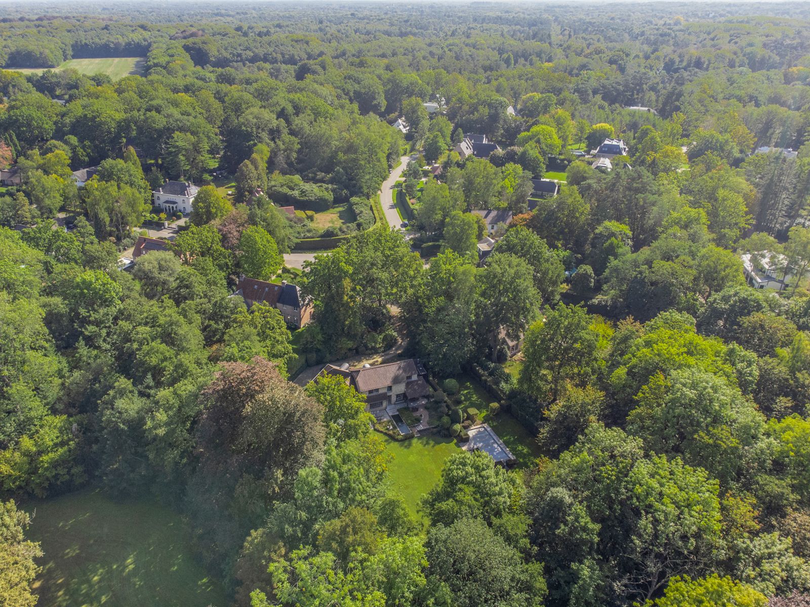 Vlassak Verhulst-villa met parktuin op toplocatie te Schilde foto 36