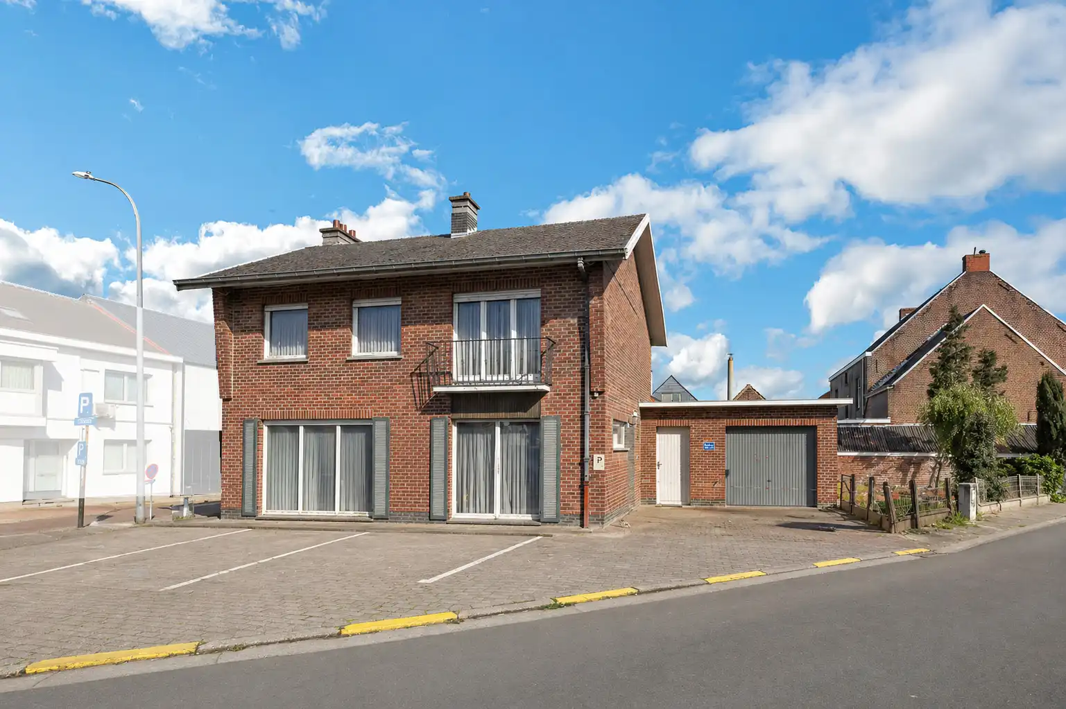Renovatieproject met veel potentieel in Erpe-Mere foto 2