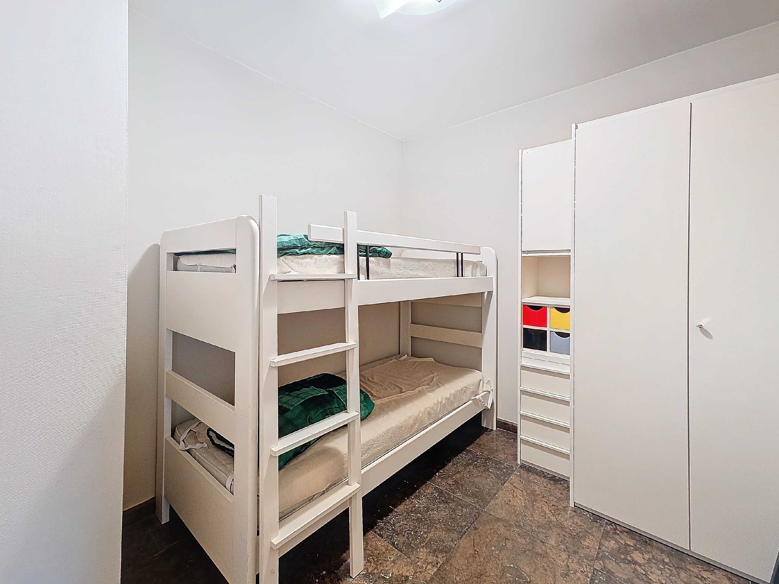Zuidgerichte penthouse met een schitterend duinenzicht te Nieuwpoort foto 8
