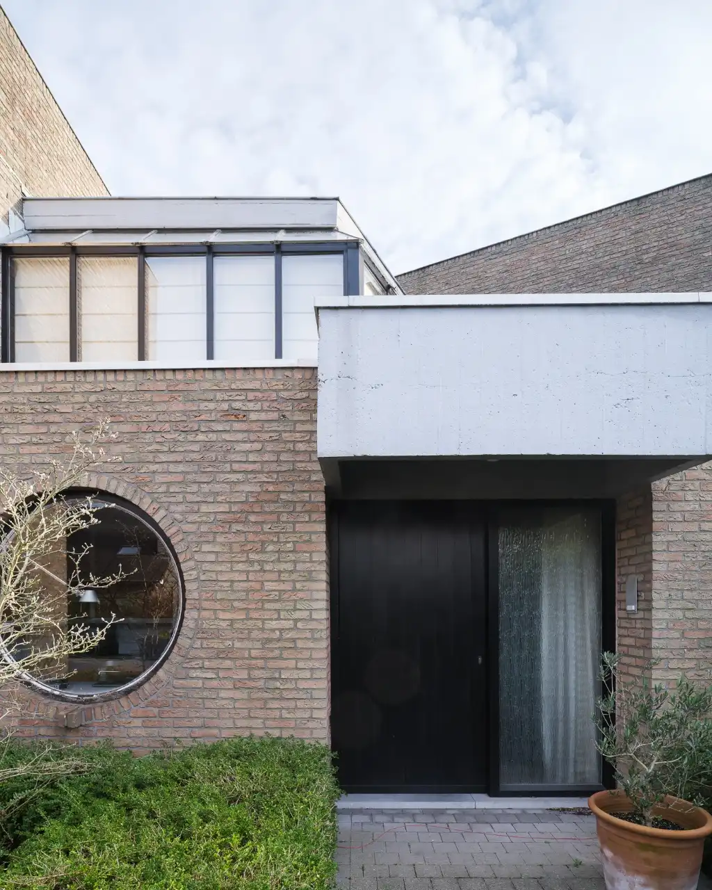 Brutalistische woning ‘Haerick’, gebouwd in 1976 naar ontwerp van architecten Xavier De Wulf en Johan De Vos. foto 4