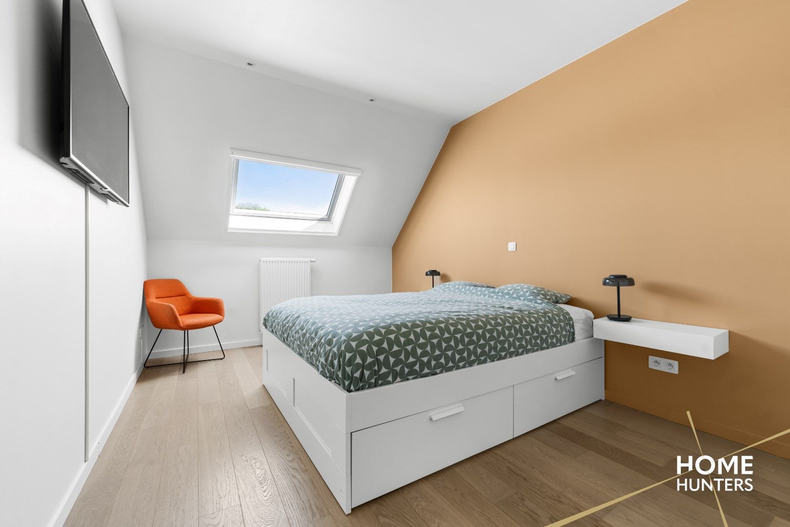 Halfopen bebouwing in landelijke, moderne stijl  foto 16