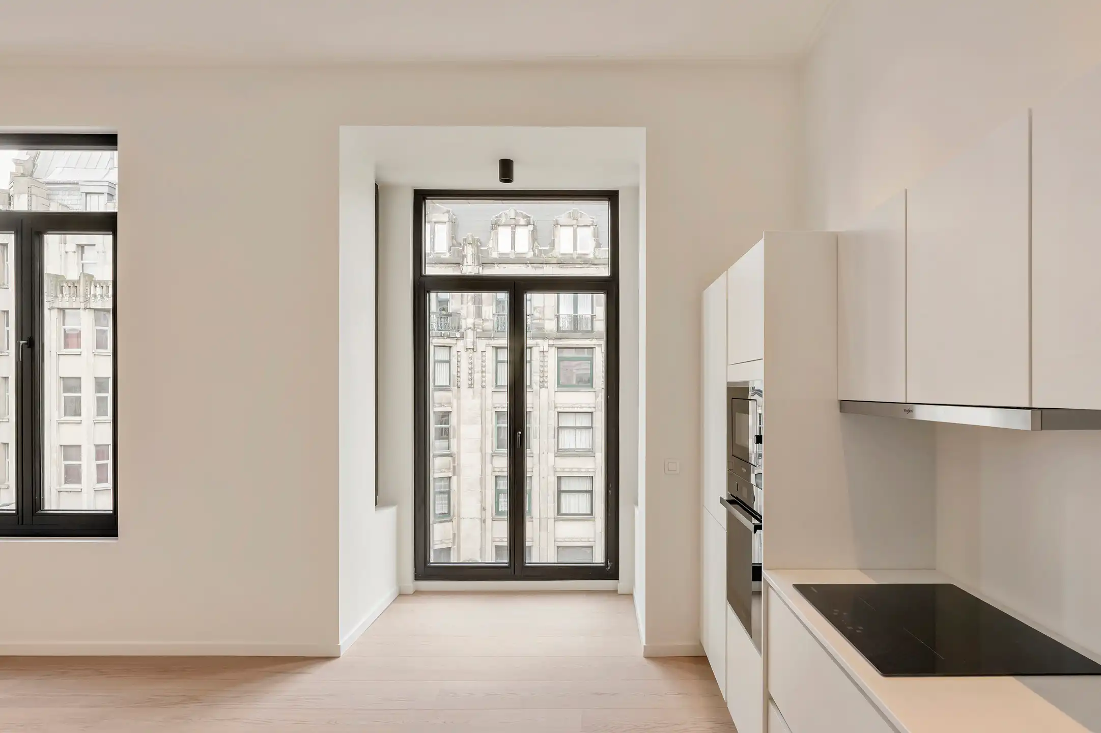 Ruim gerenoveerd appartement foto 4