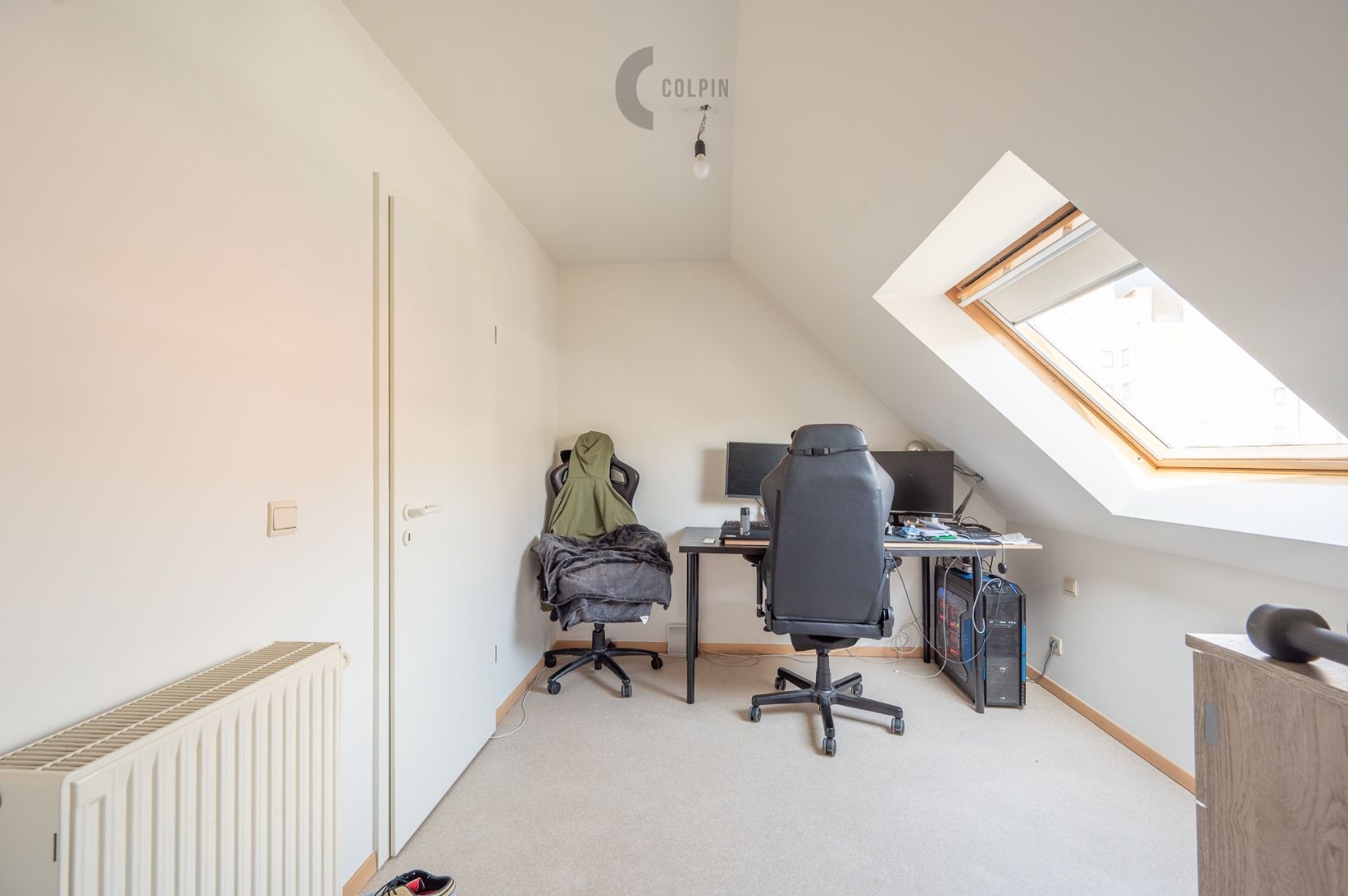 Instapklaar en lichtrijk penthouse vlakbij de zeedijk foto 8