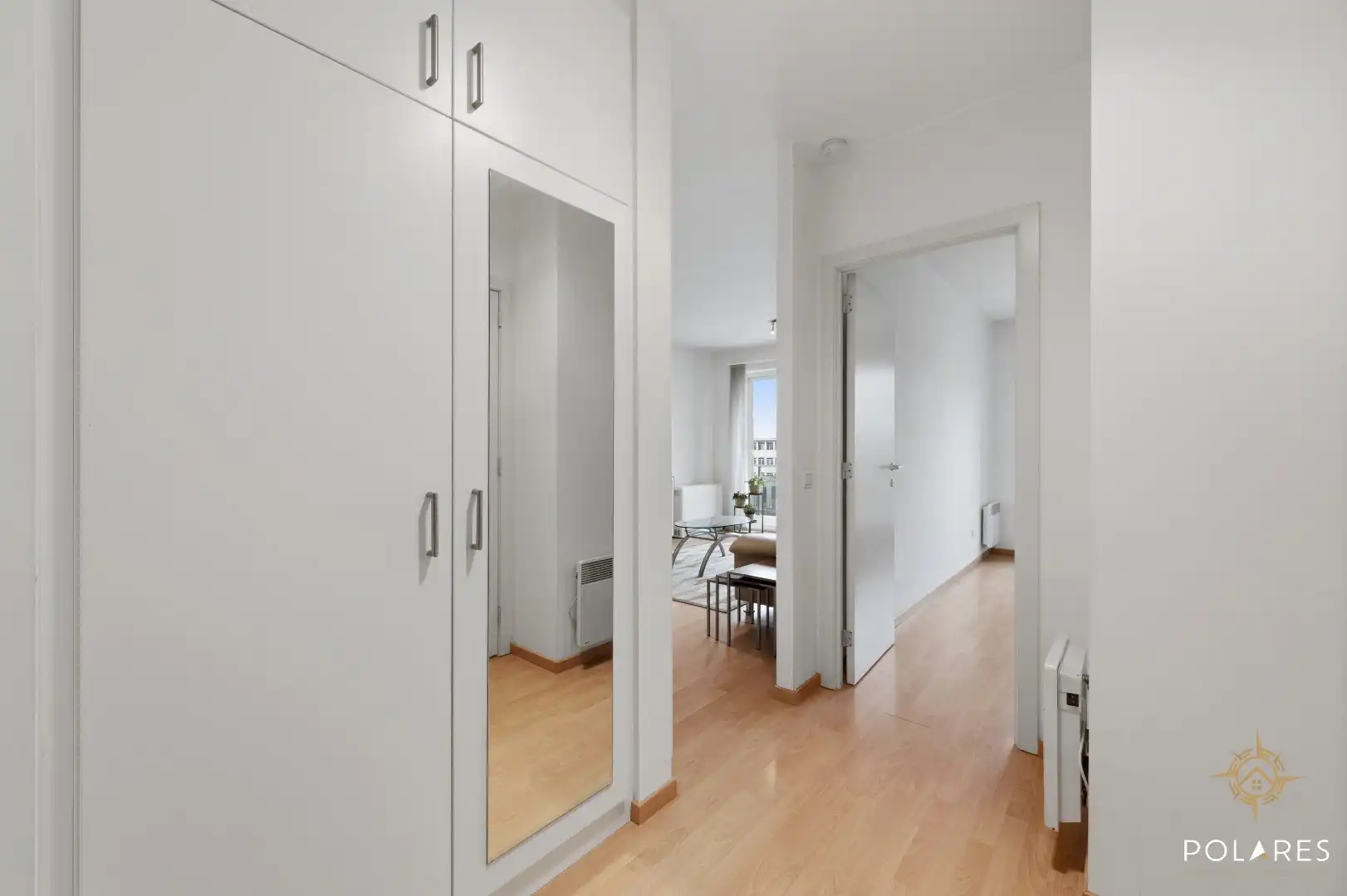Goed gelegen appartement met zuidgericht terras foto 2