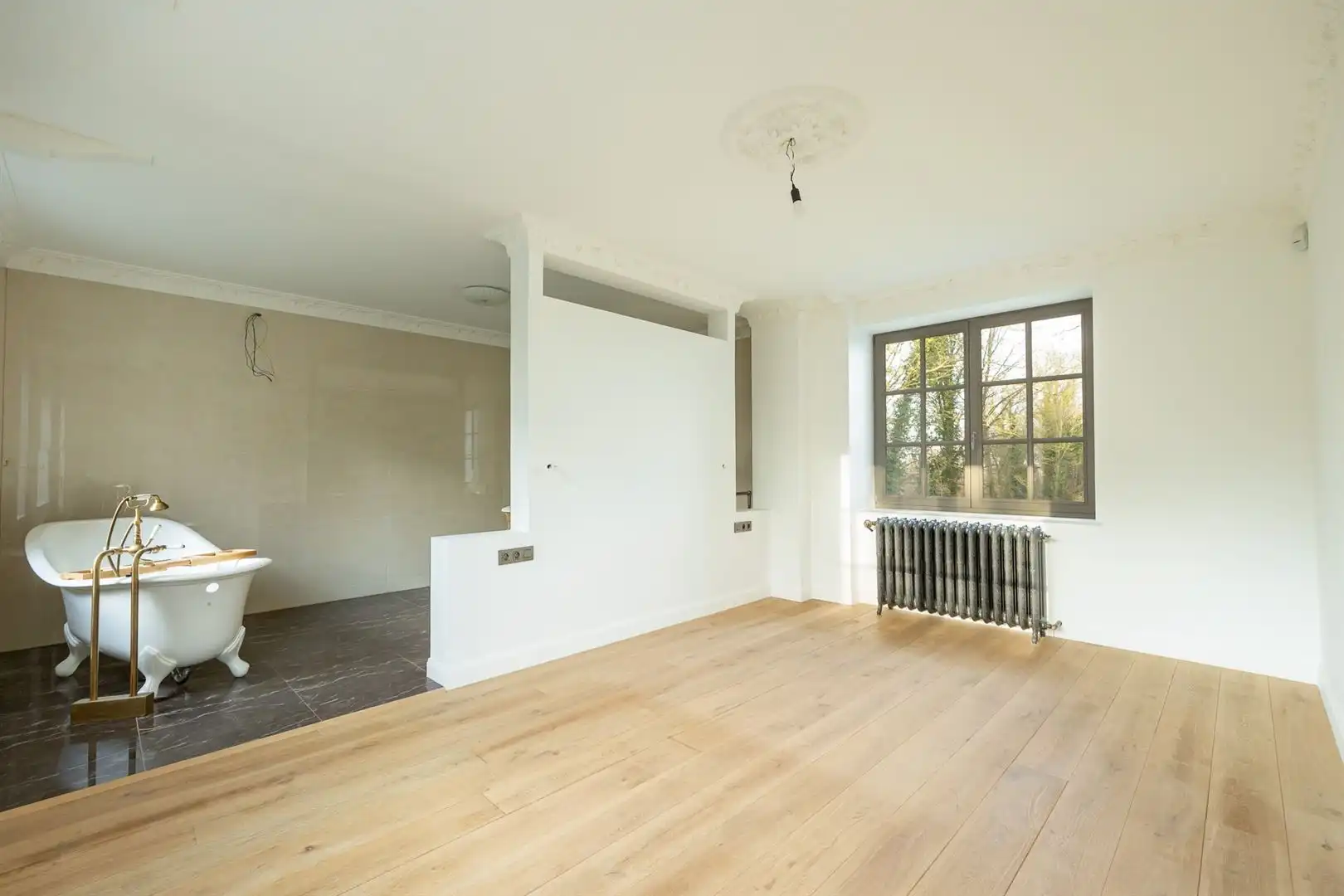 State-of-the-art villa tussen eeuwenoude bomen foto 18