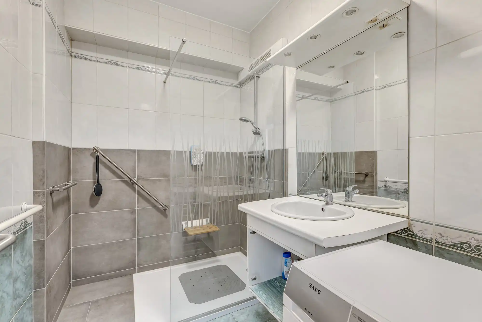 Instapklaar appartement in Dilbeek! foto 4