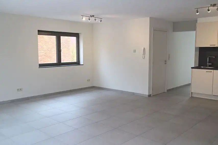 RECENT APPARTEMENT MET 1 SLAAPKAMER EN RUIM TERRAS TE ZELEM! foto 8