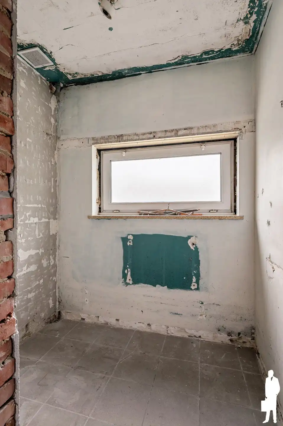 Te renoveren woning met 4 slaapkamers, tuin en bijgebouw in Kalmthout foto 18